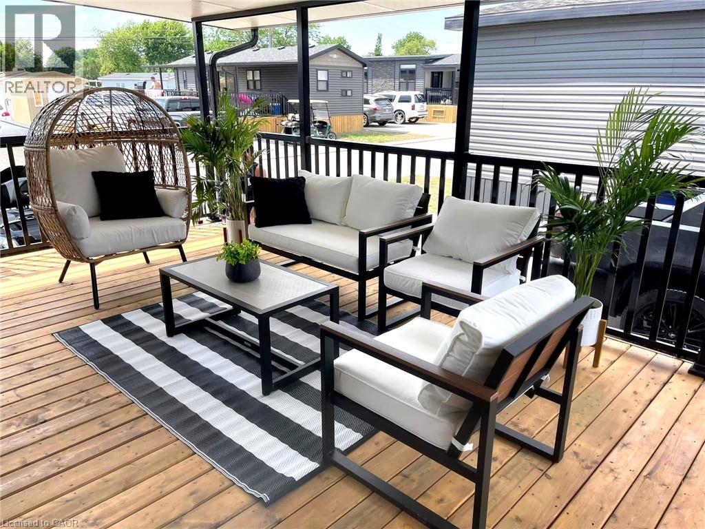 490 EMPIRE Road - 3