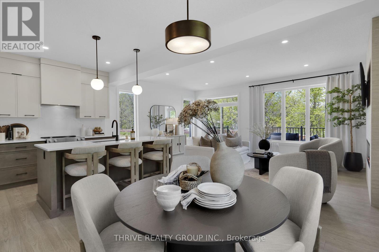101 Meadowlily Road South — photo 18
