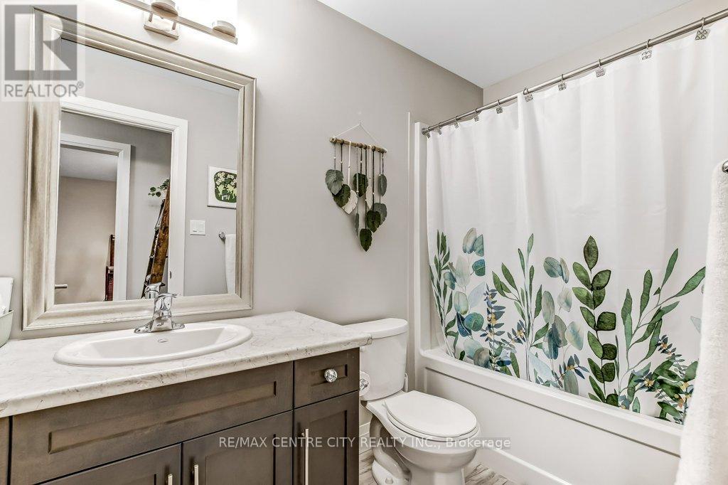 1625 VALHALLA STREET Property Photo