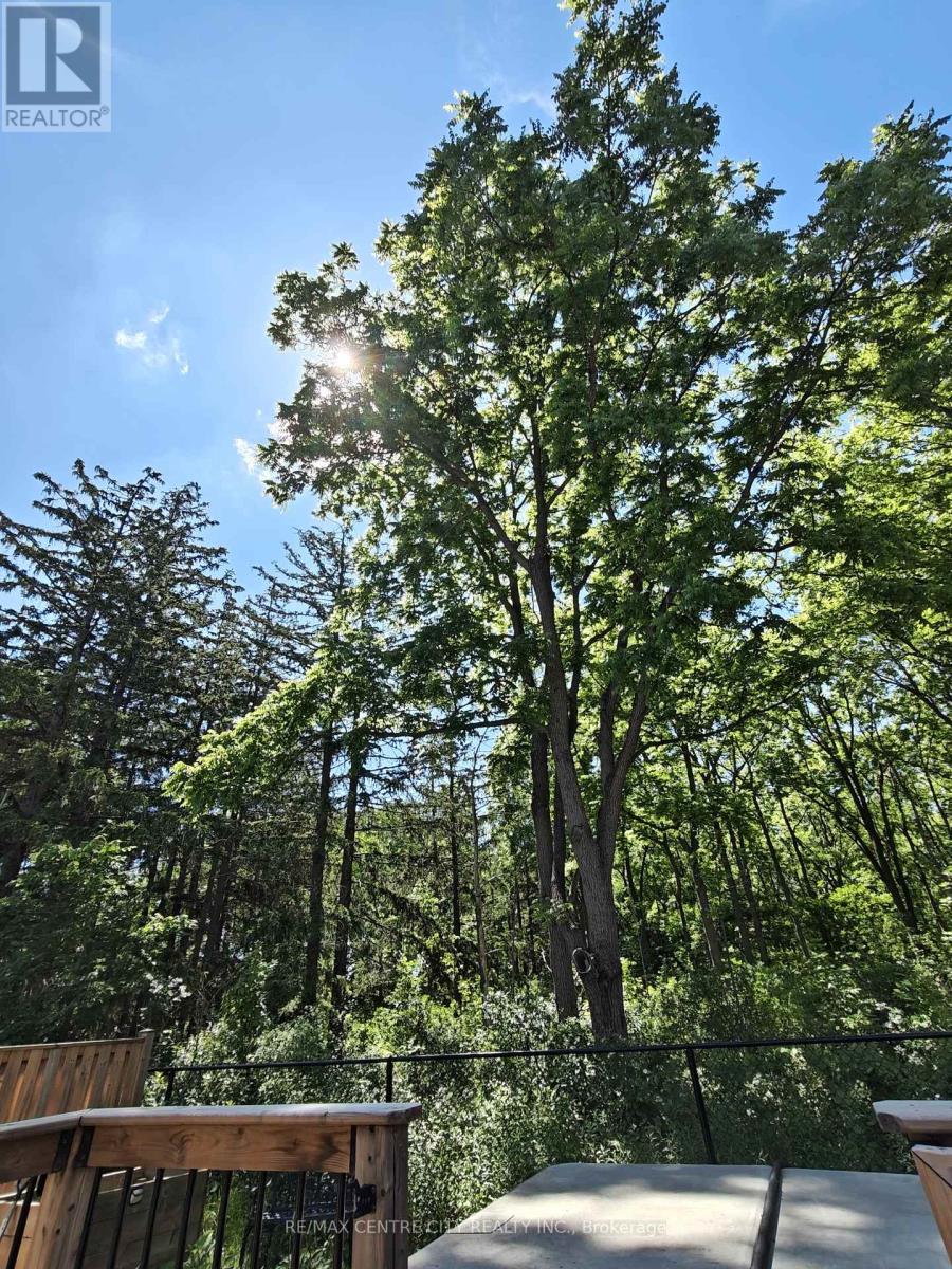 1625 VALHALLA STREET Property Photo