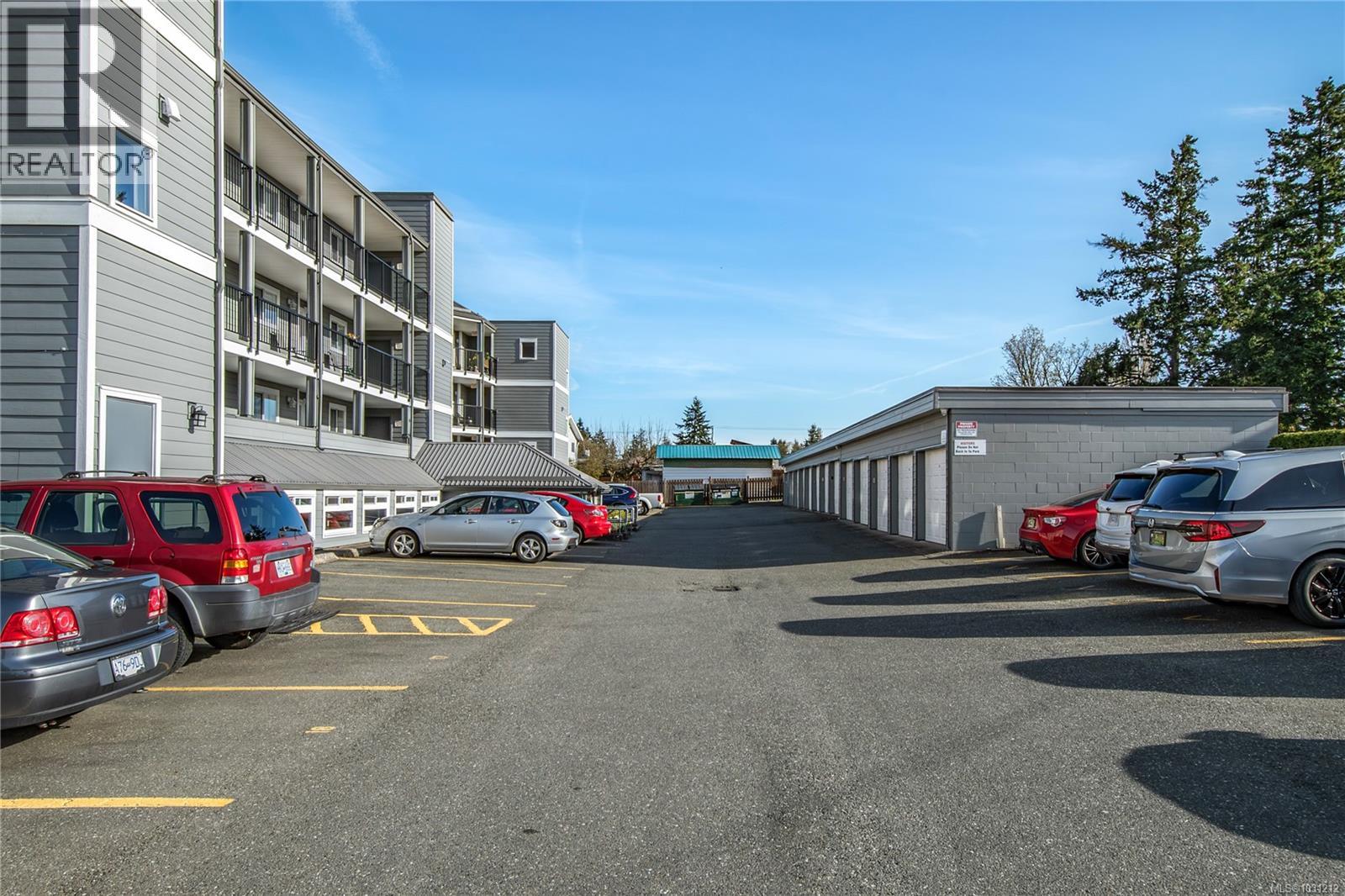 1F 690 Colwyn St, Campbell River