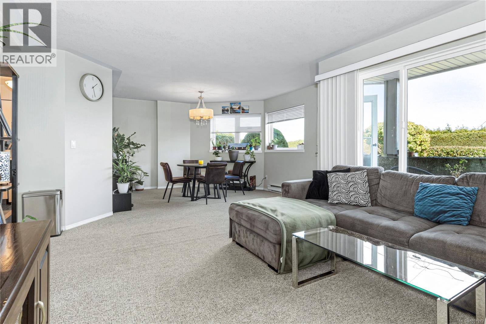 1F 690 Colwyn St, Campbell River