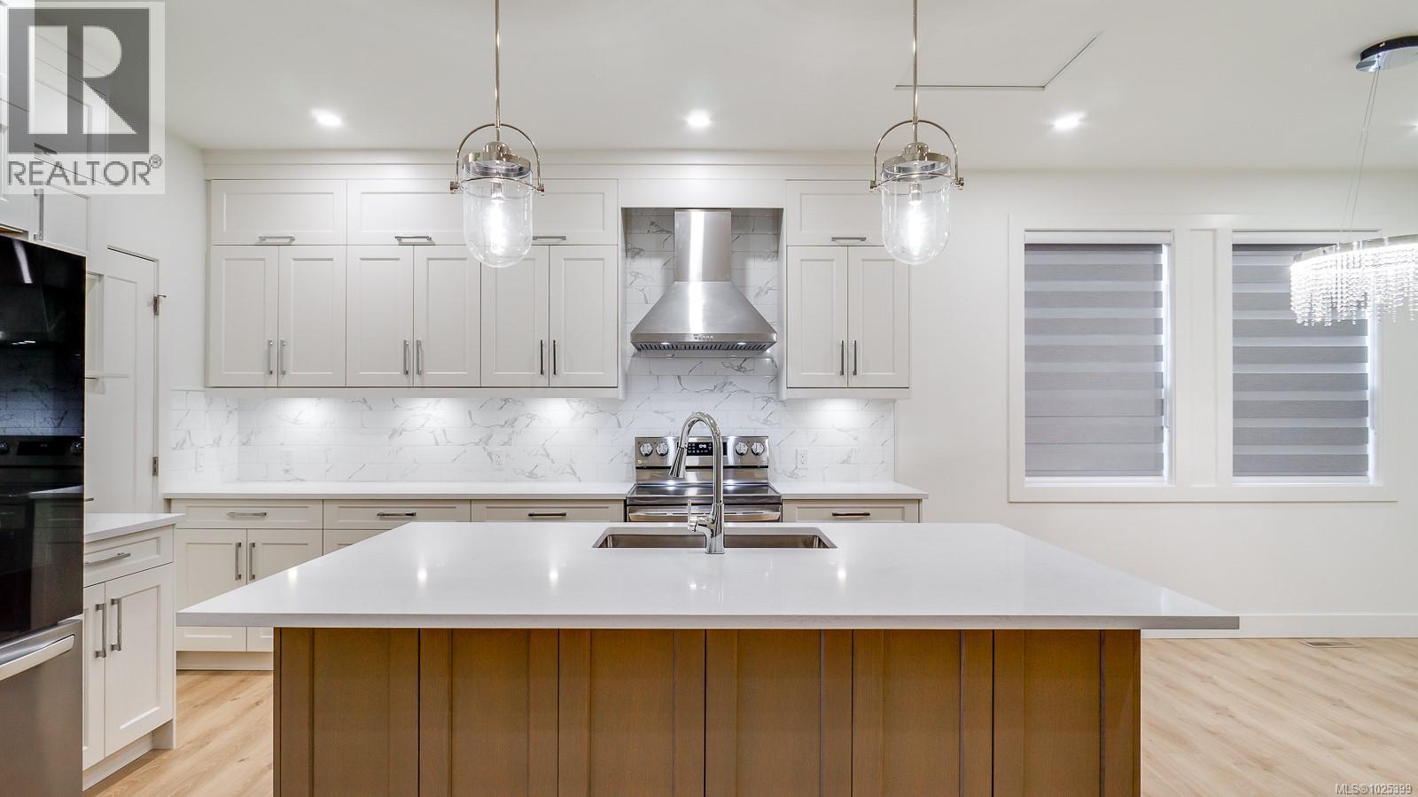 3207 Fernwood Lane, Port Alberni