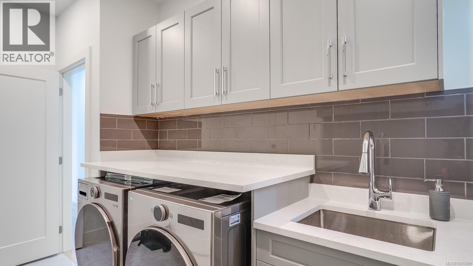 3207 Fernwood Lane, Port Alberni