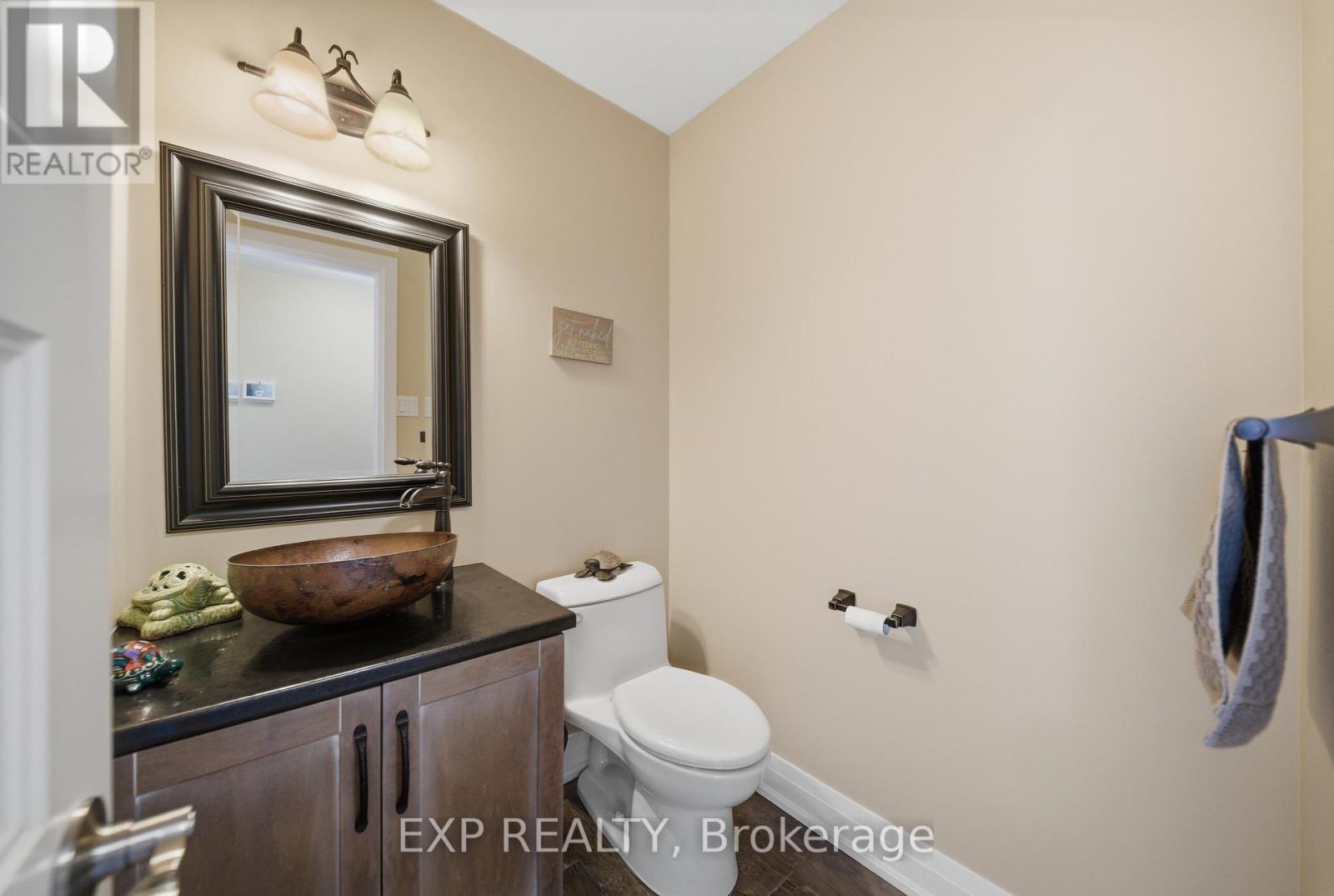 4 PROVOST STREET - 4
