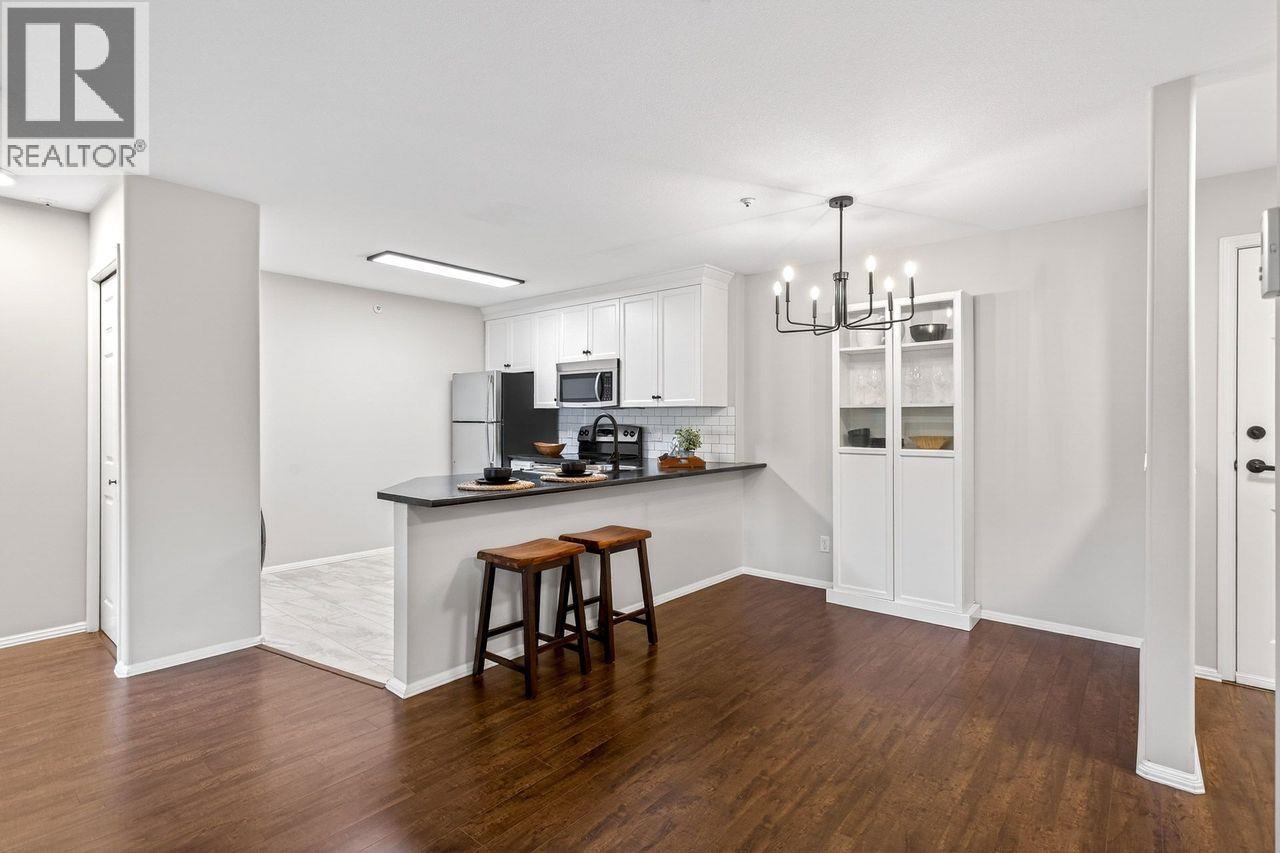 104 11960 HARRIS ROAD, Pitt Meadows