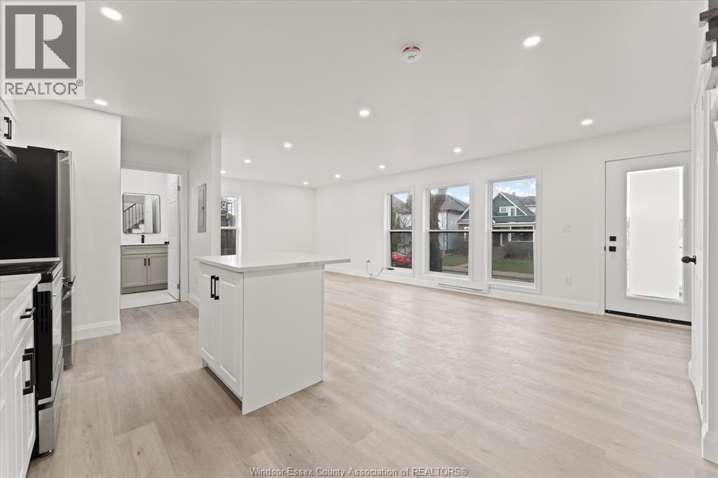 702 PIERRE - 9
