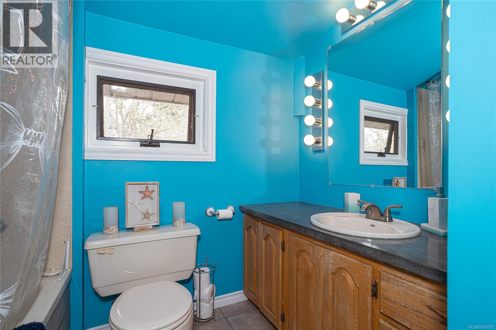 1670 BURNSIDE RD W - 24