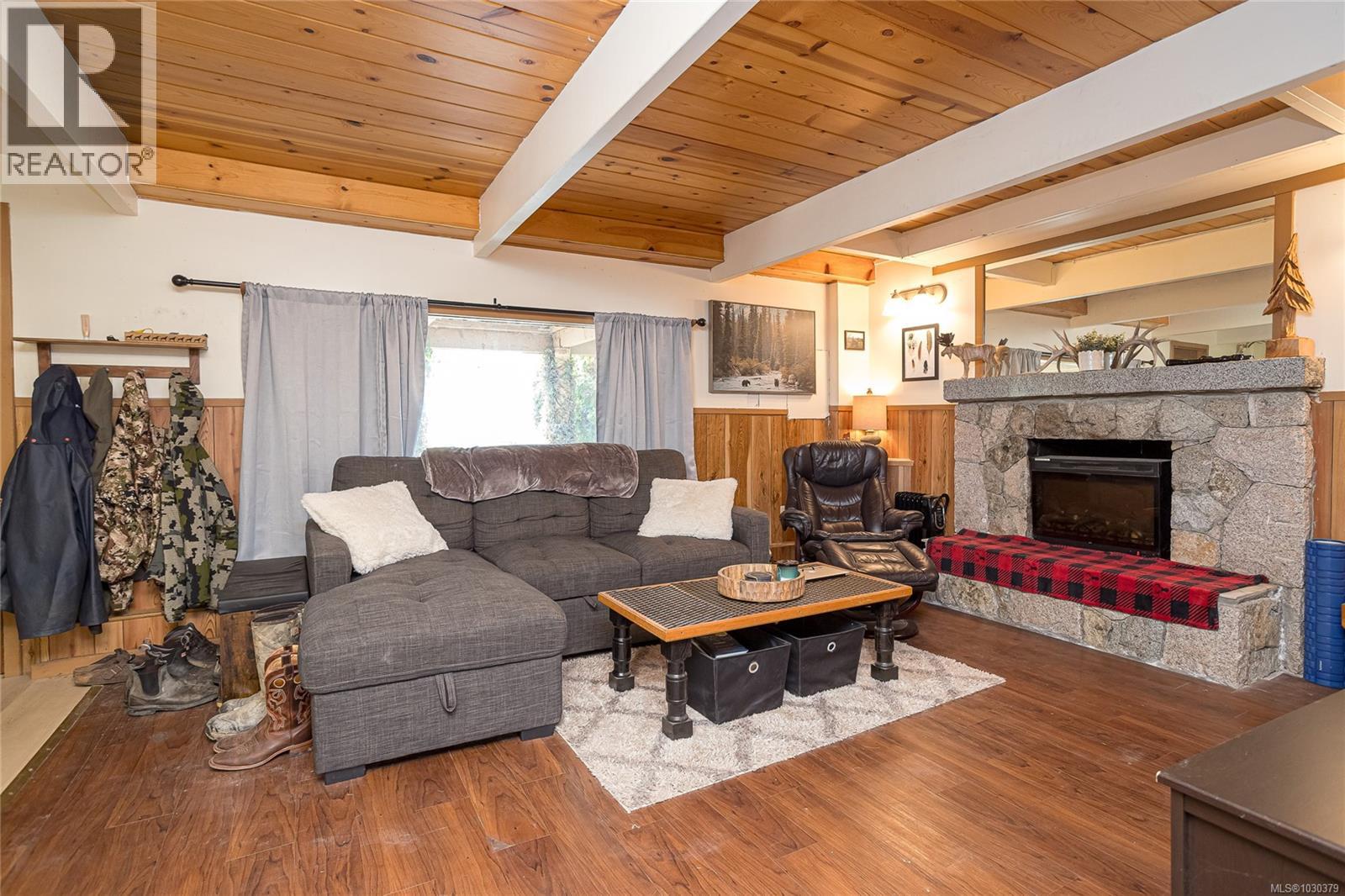 1670 BURNSIDE RD W - 28