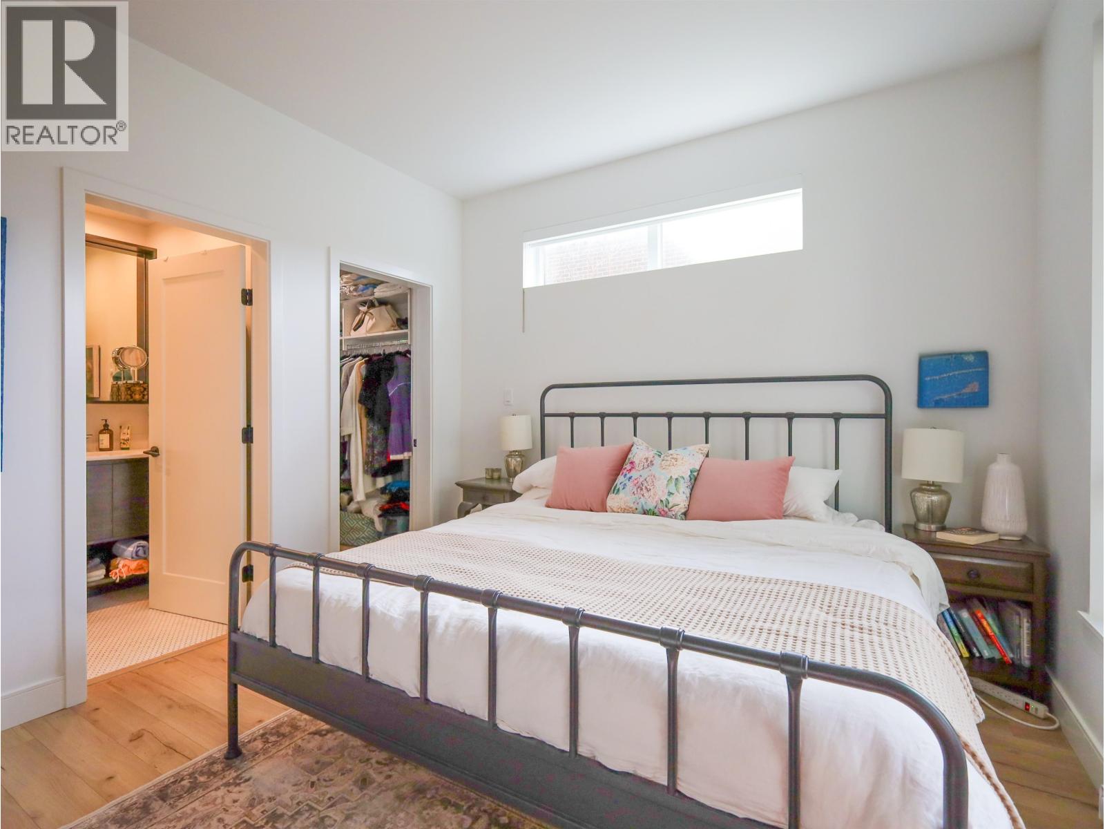 224 3131 MURRAY STREET, Port Moody