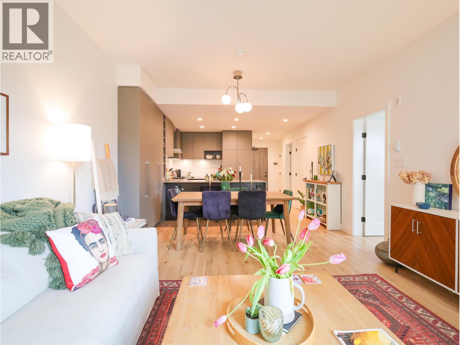 224 3131 MURRAY STREET, Port Moody