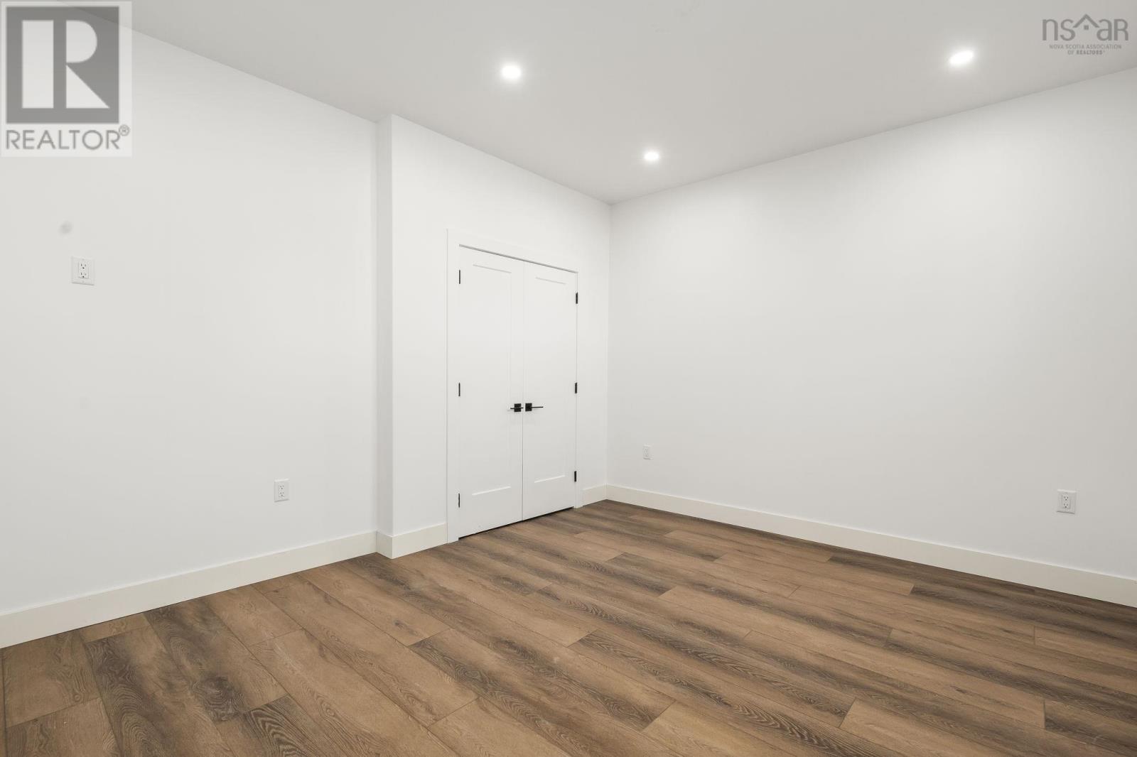 Property 29 of 38 of 50 St Andrews Street