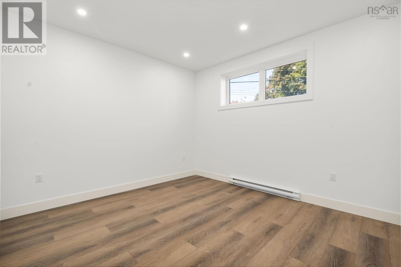 Property 2 of 38 of 50 St Andrews Street