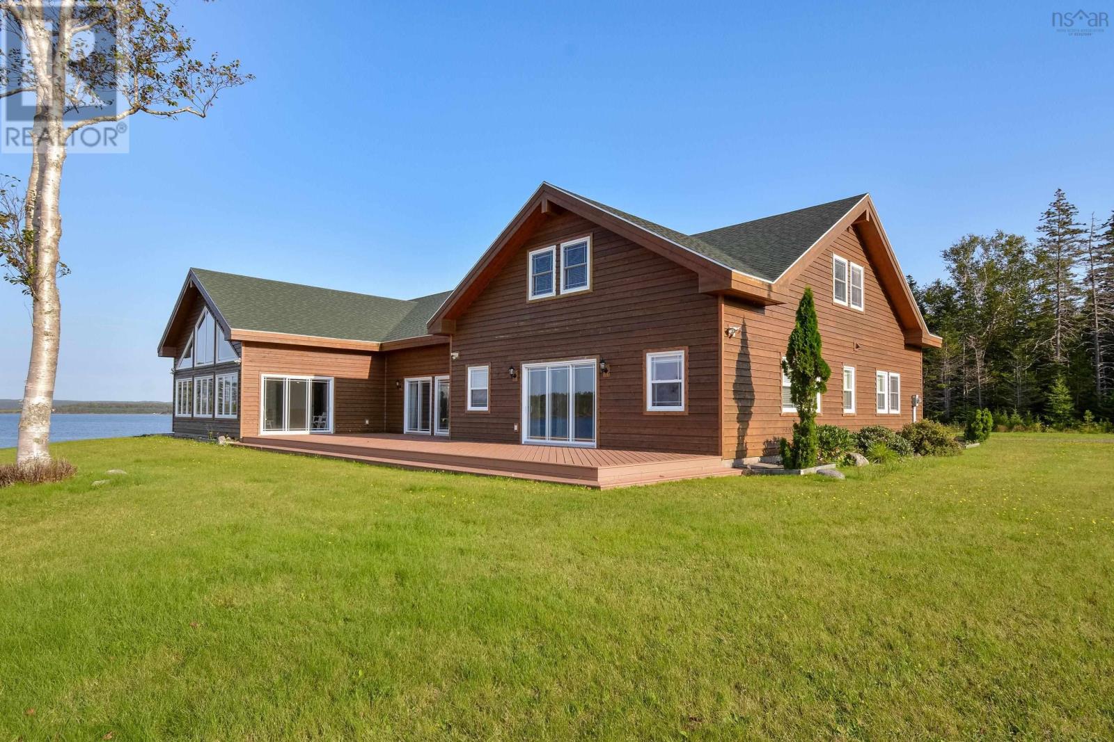 Property 42 of 50 of 485&489 Maple Drive