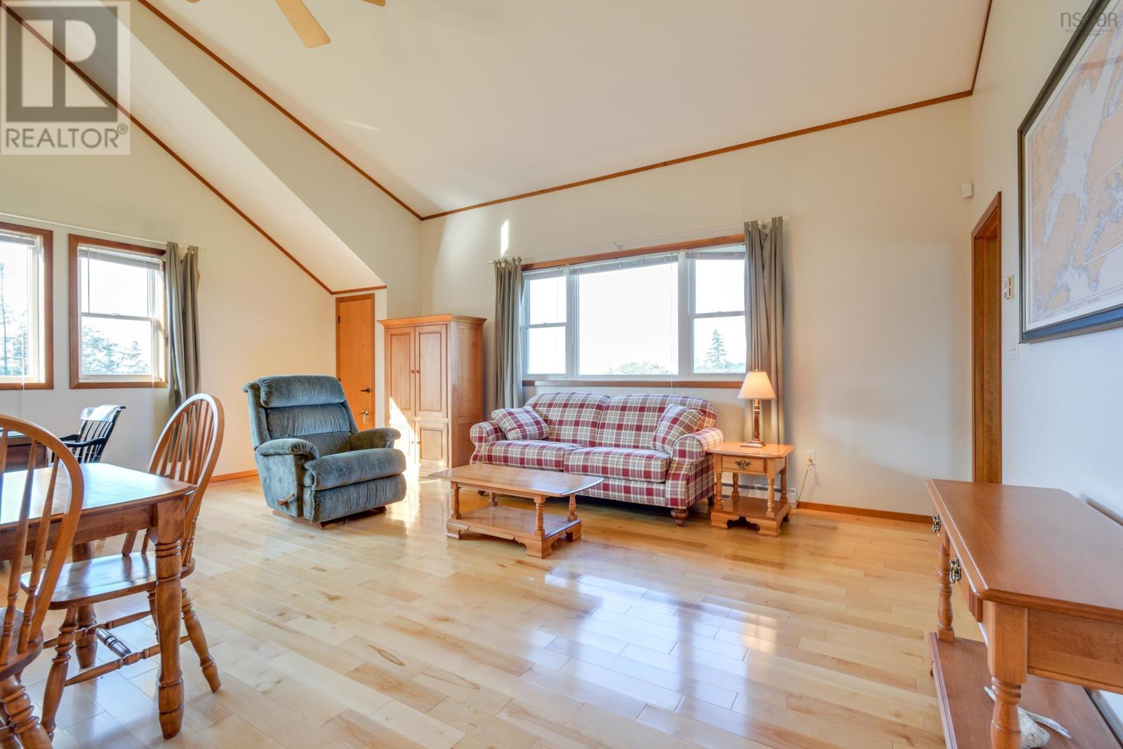 Property 33 of 50 of 485&489 Maple Drive