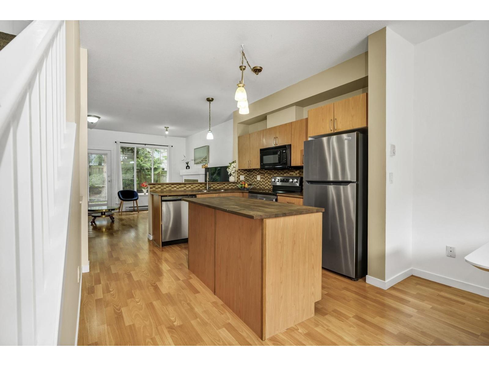 35 5839 PANORAMA DRIVE, Surrey