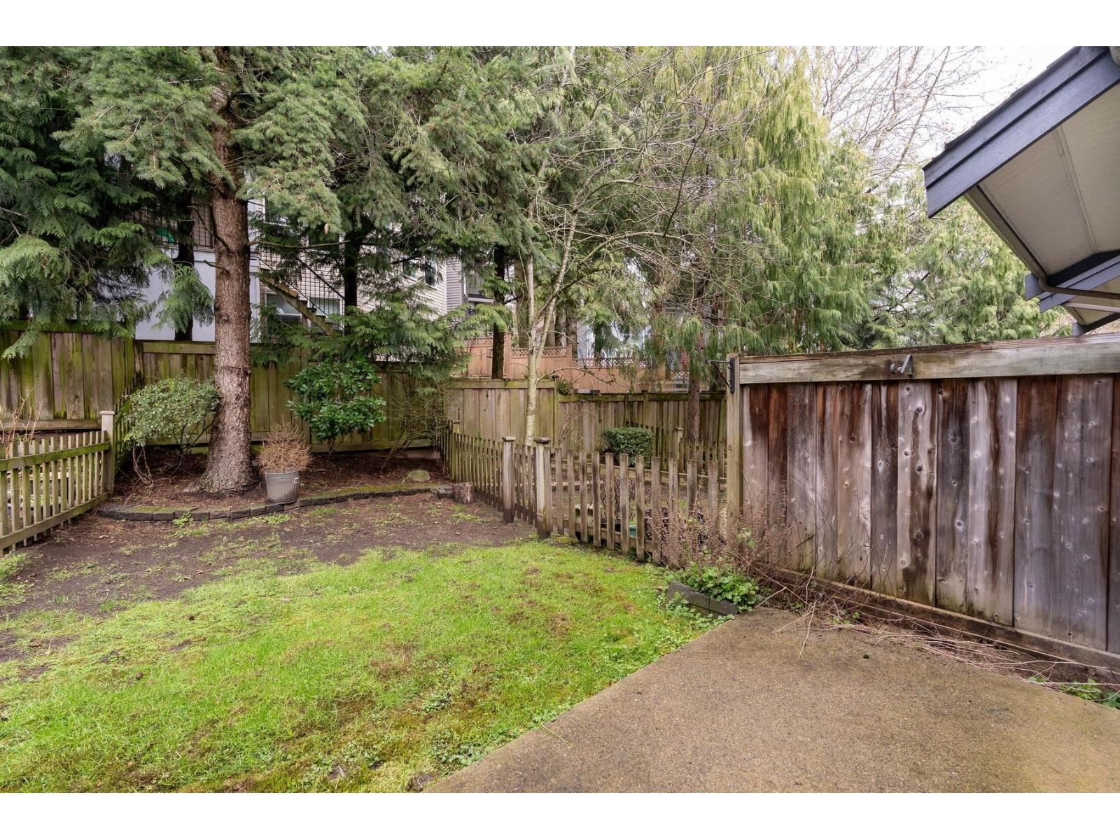 35 5839 PANORAMA DRIVE, Surrey