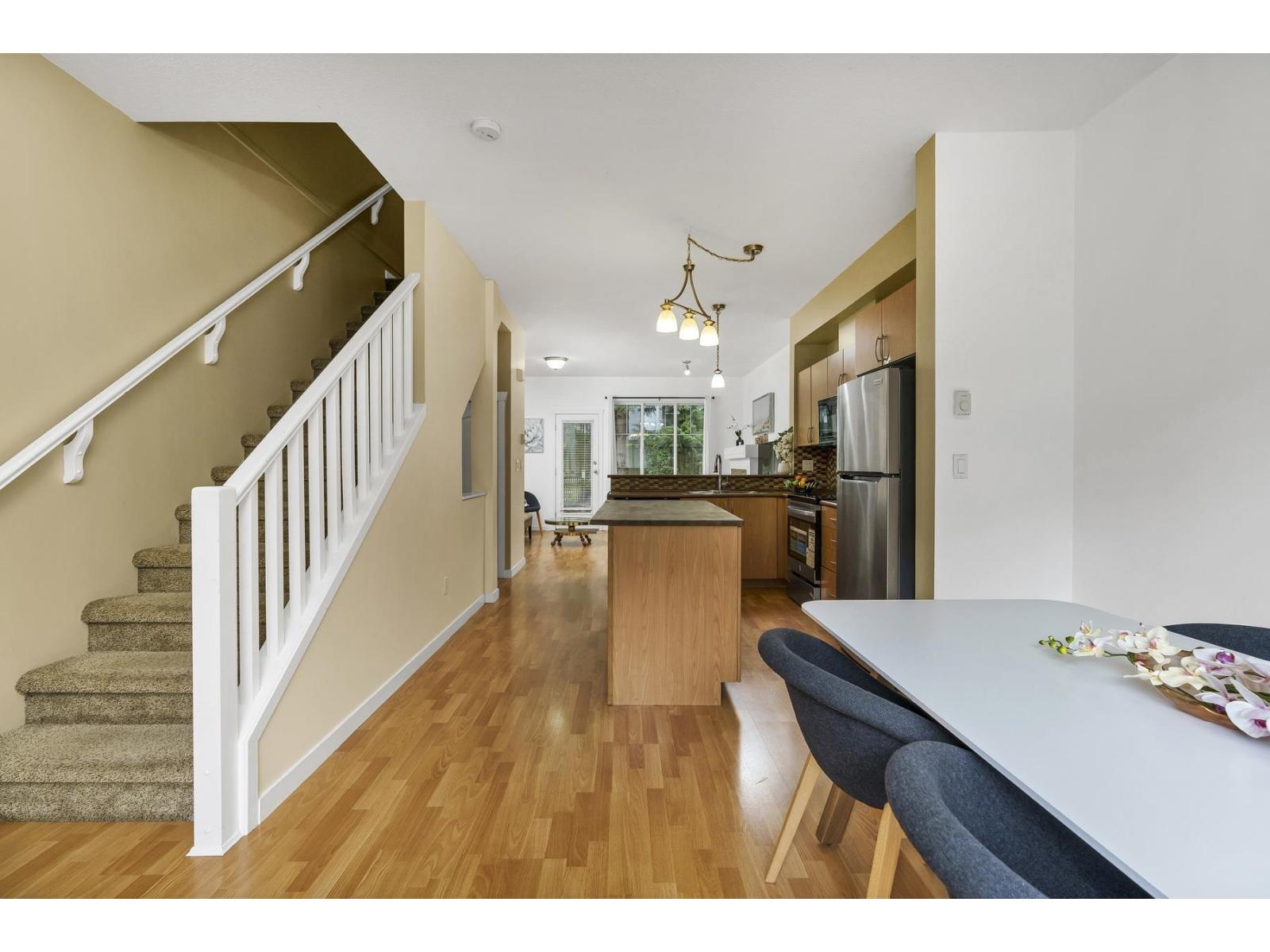 35 5839 PANORAMA DRIVE, Surrey