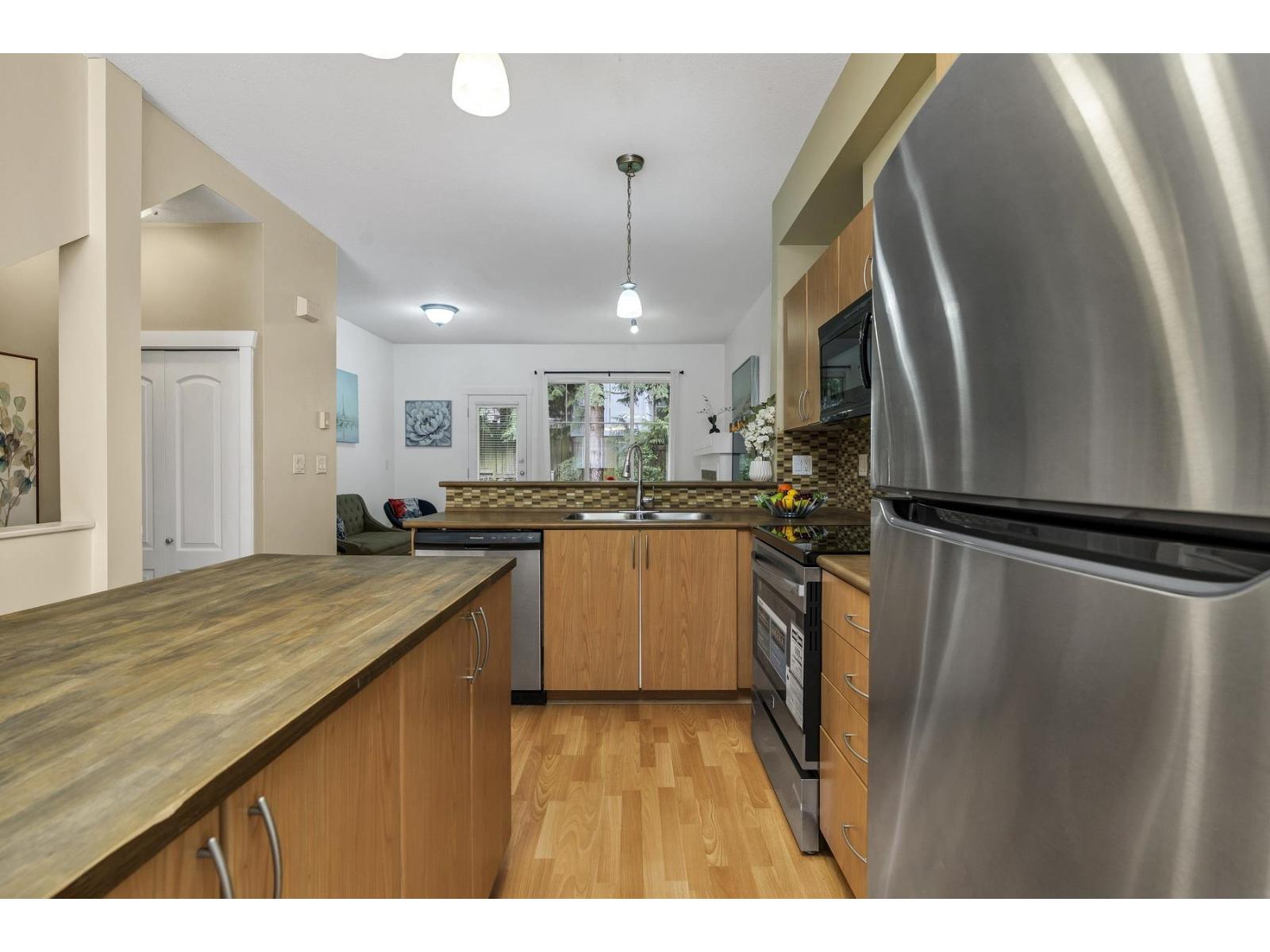 35 5839 PANORAMA DRIVE, Surrey