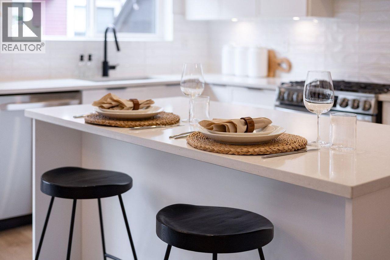 115 24951 112 AVENUE, Maple Ridge