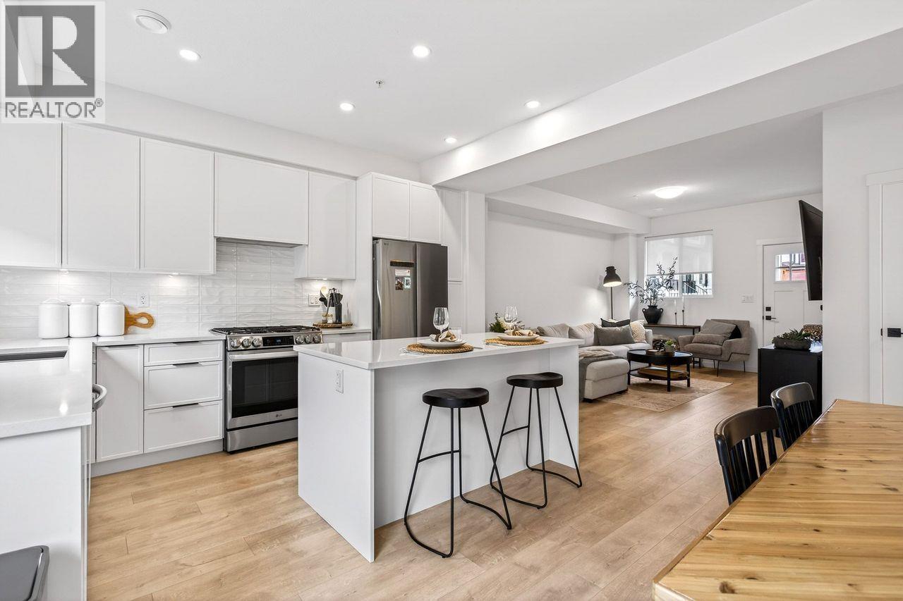 115 24951 112 AVENUE, Maple Ridge