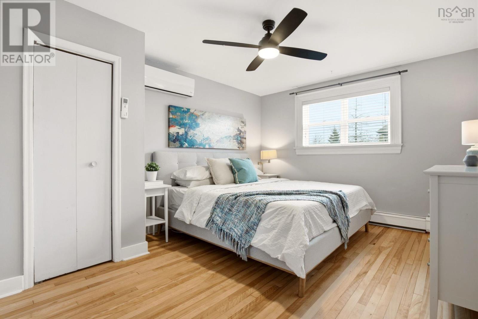 Property 14 of 40 of 5895 Cabot Street