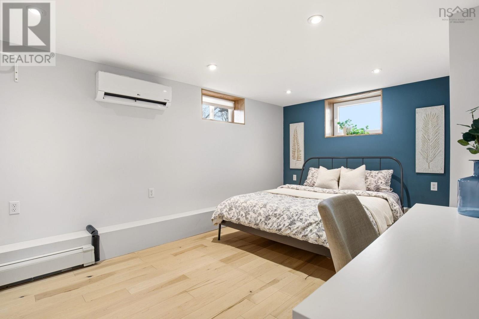 Property 28 of 40 of 5895 Cabot Street