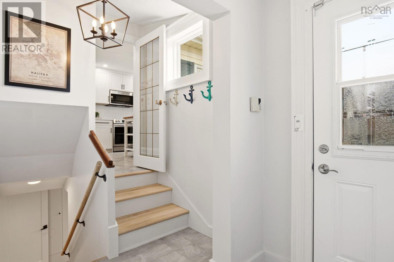 Property 22 of 40 of 5895 Cabot Street