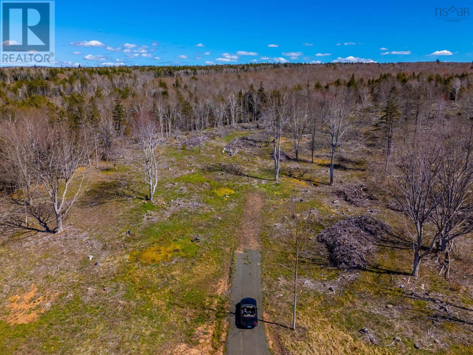 Property 9 of 9 of Lot Shore Road West