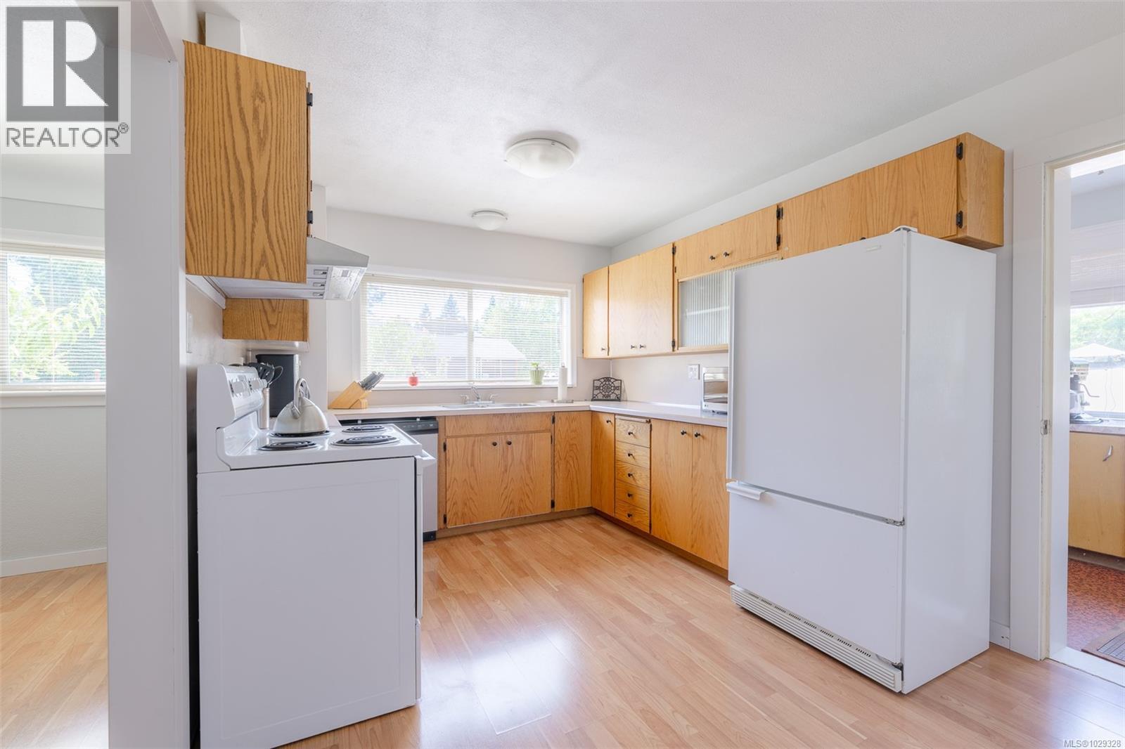 6088 Renton Rd S - 17