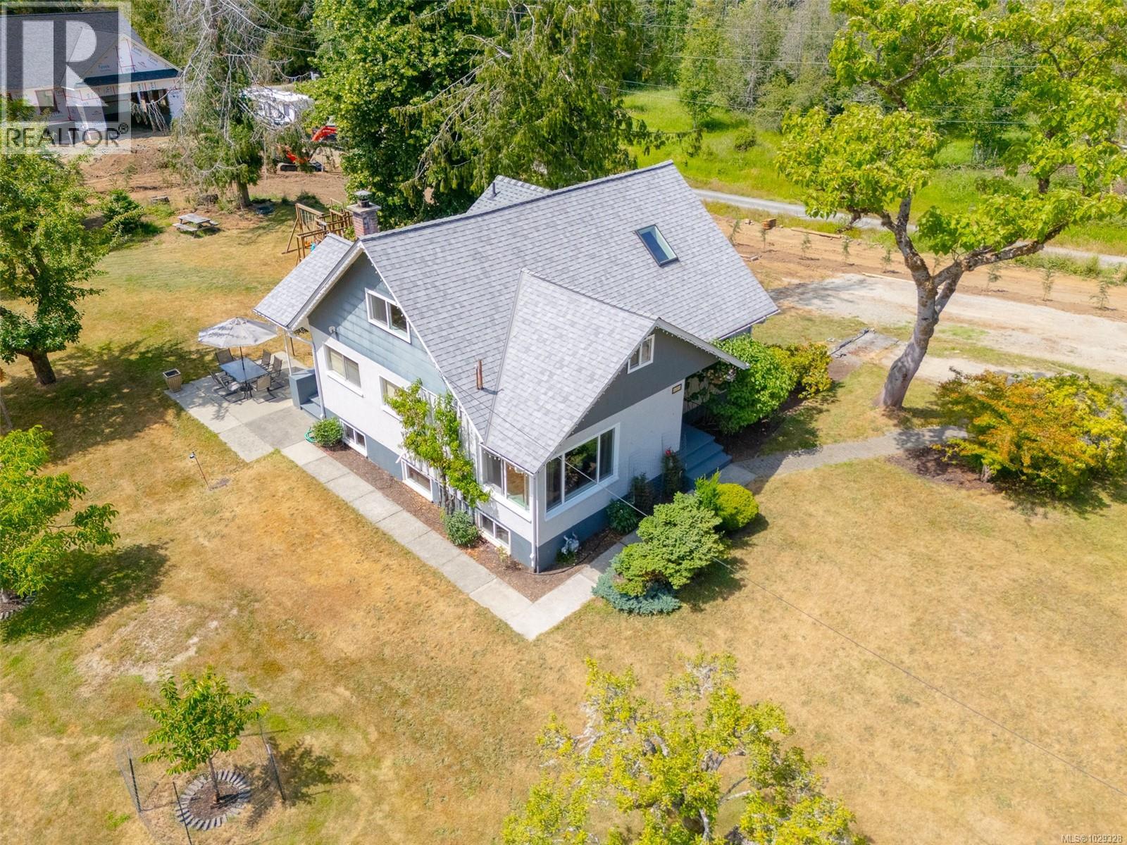 6088 Renton Rd S - 2
