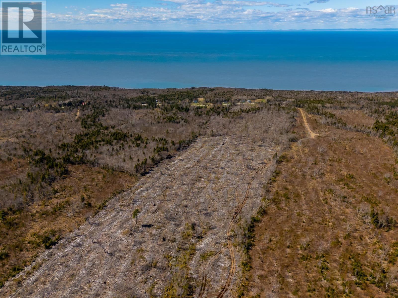 Property 4 of 9 of Lot Shore Road West