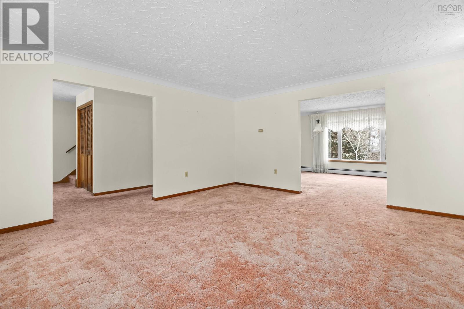 Property 11 of 46 of 131 Brook Street