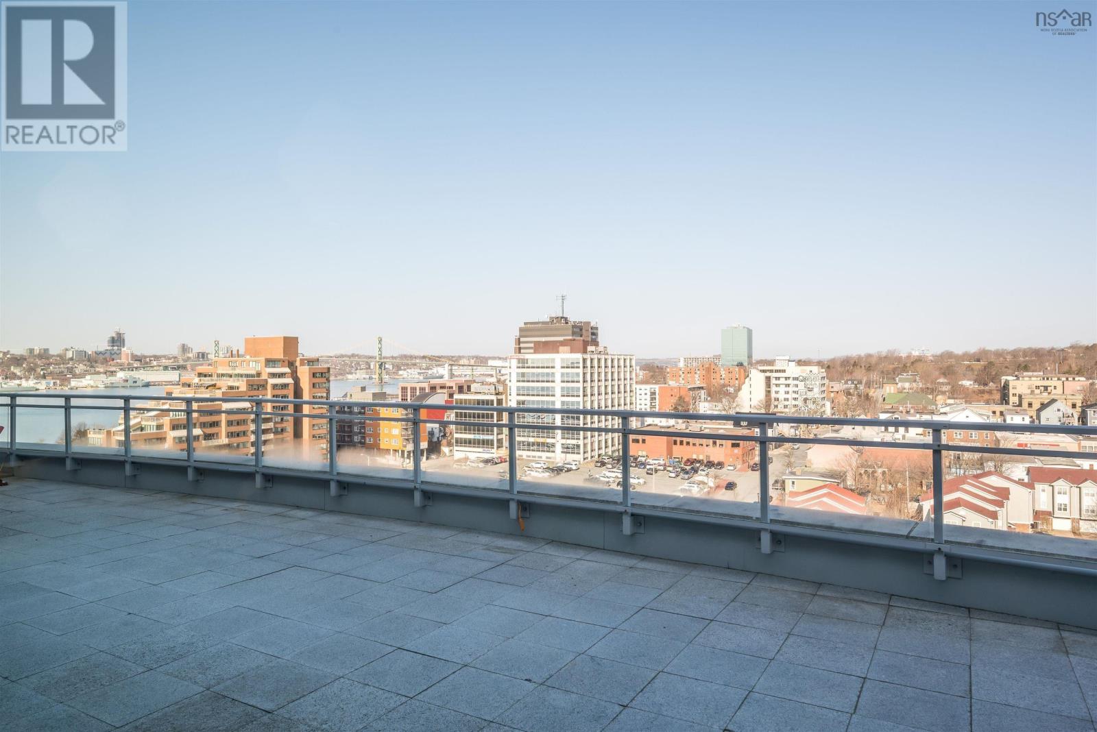 #403 15 KINGS WHARF PLACE - 39