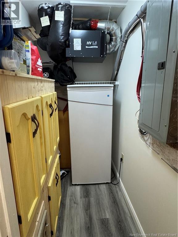 11 Burt Cliff Rd - 21
