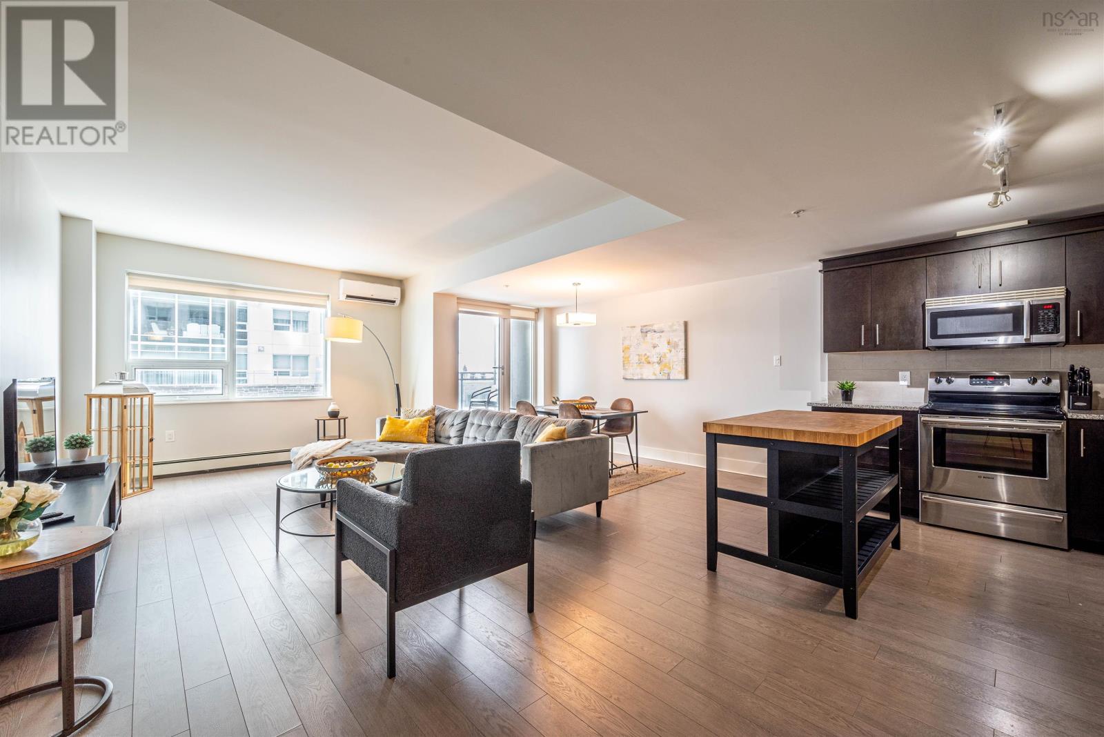 #403 15 KINGS WHARF PLACE - 5