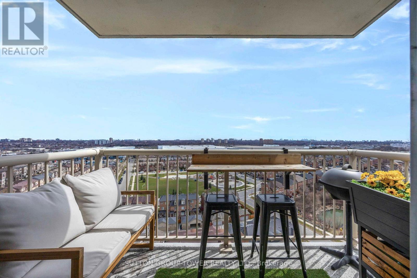 #1901 3077 WESTON ROAD - 22