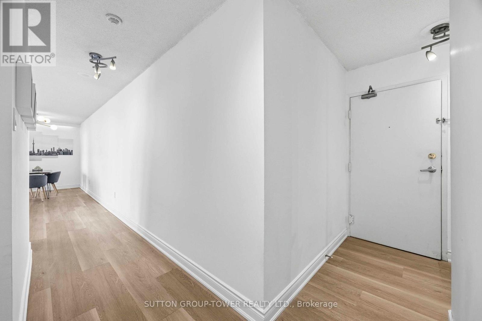 #1901 3077 WESTON ROAD - 4