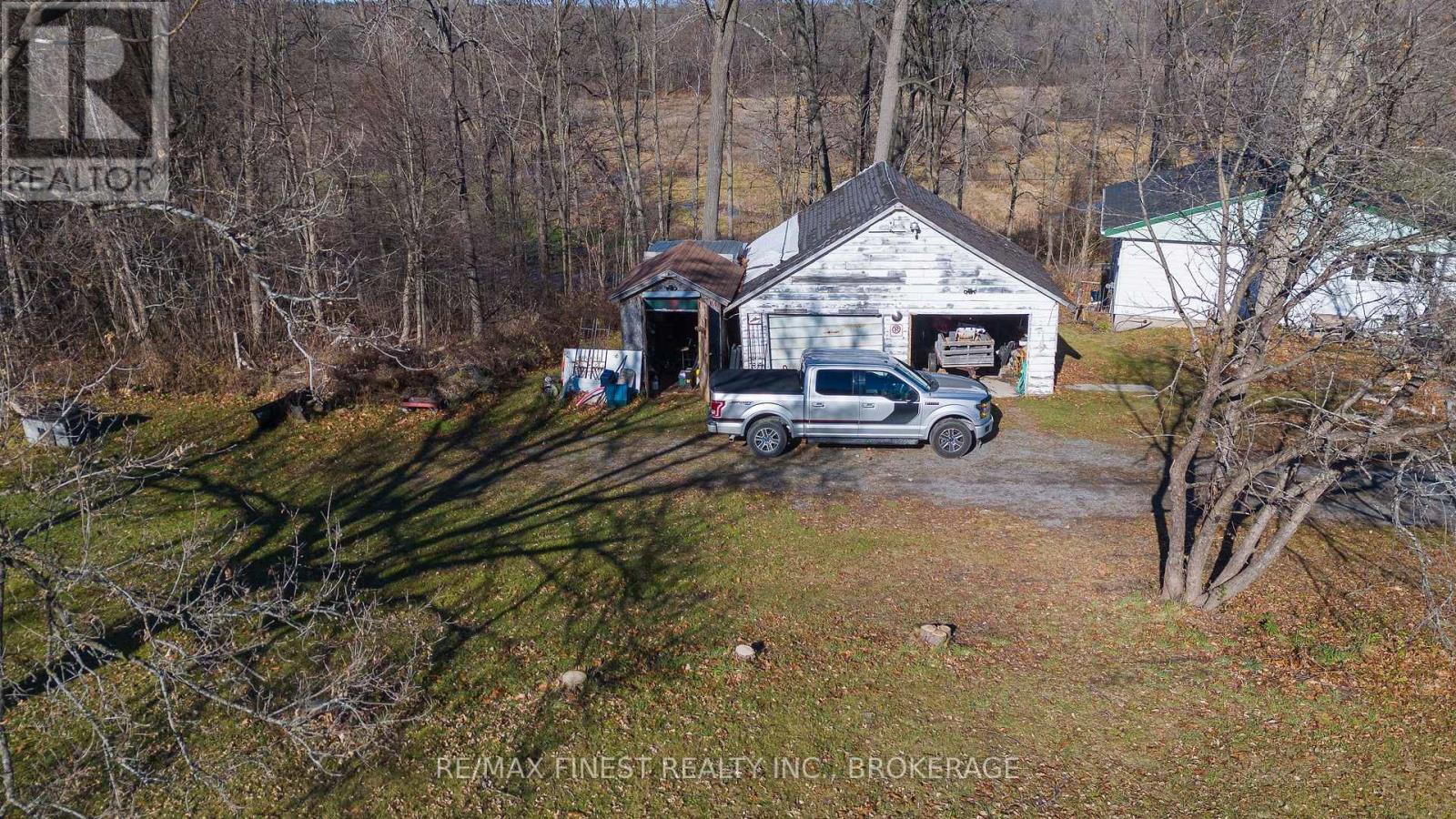 2221 BURBROOK ROAD - 27