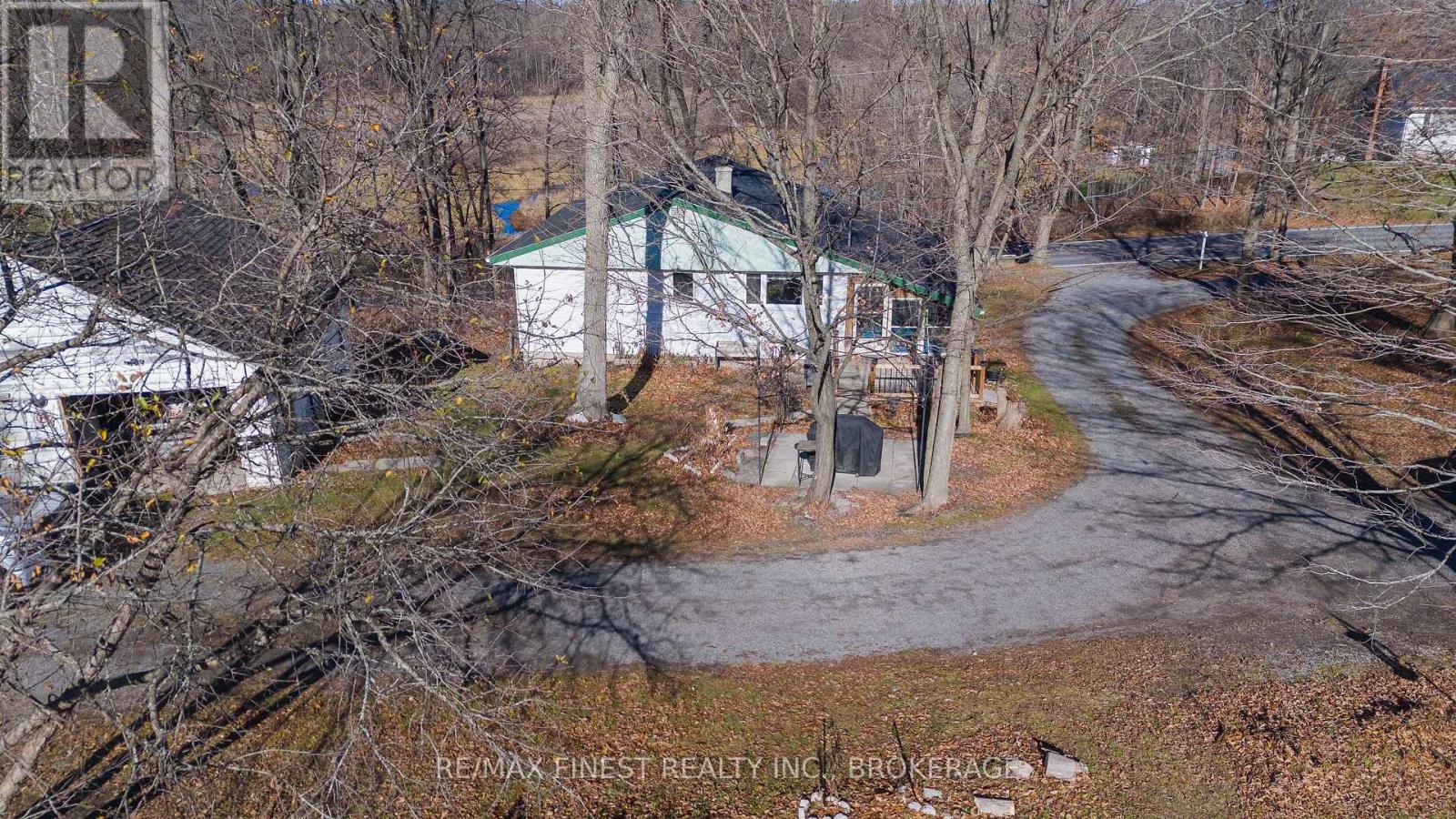 2221 BURBROOK ROAD - 4