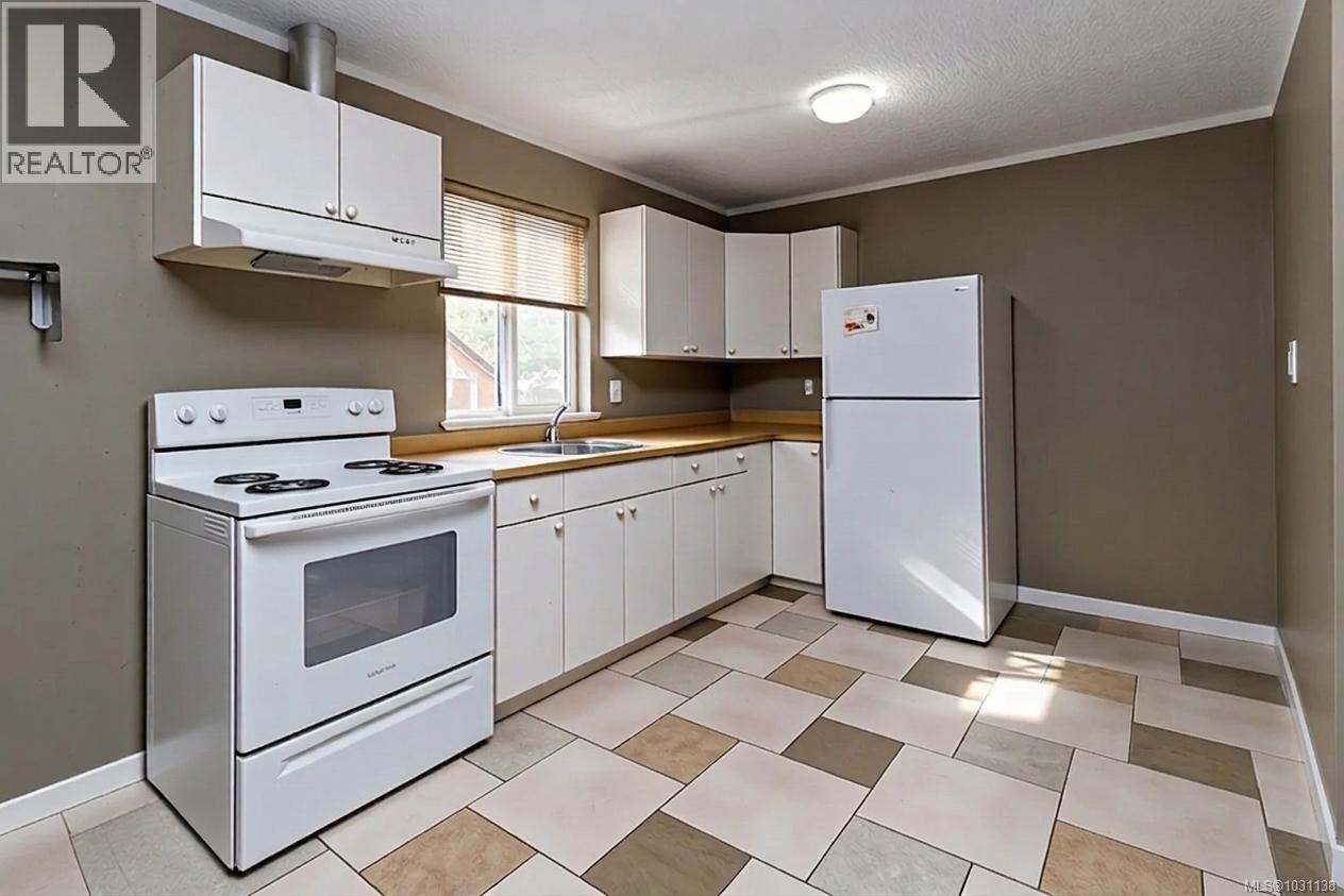 123 St. Clair Pl, Langford