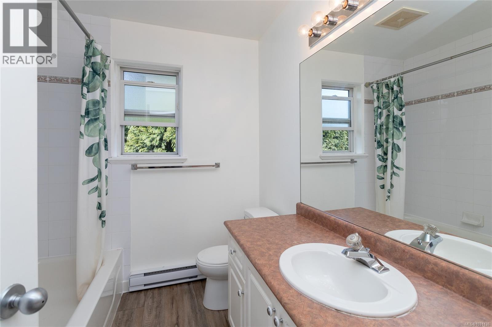 123 St. Clair Pl, Langford