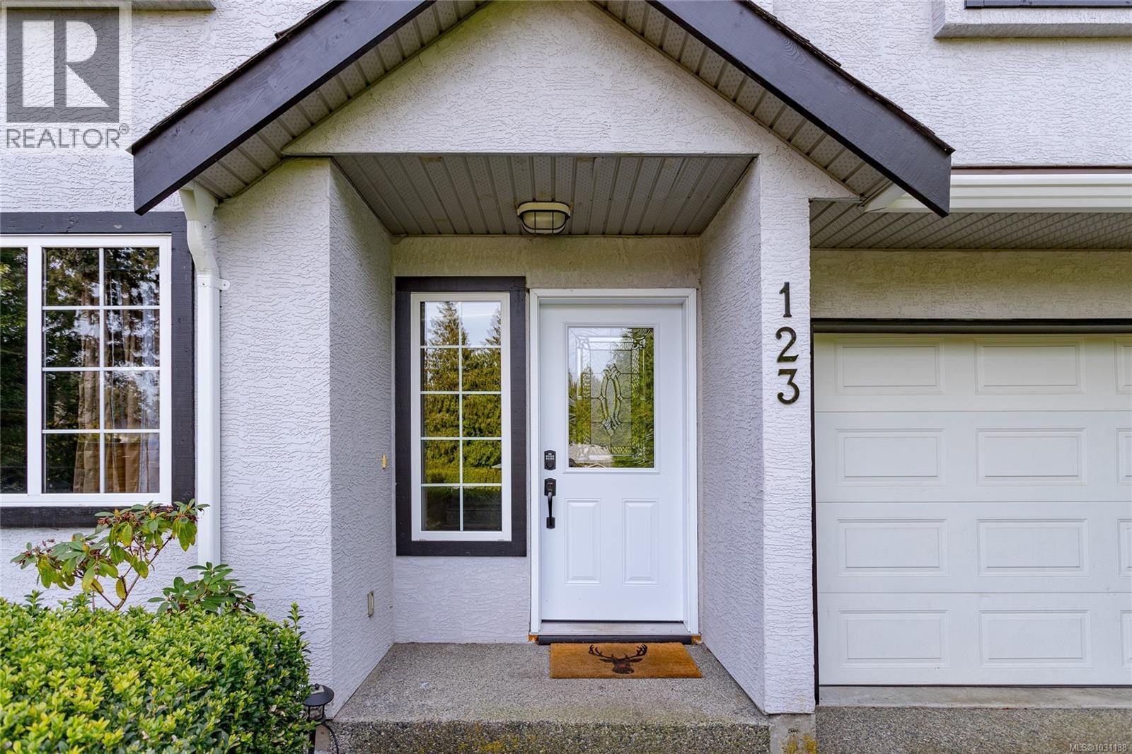 123 St. Clair Pl, Langford