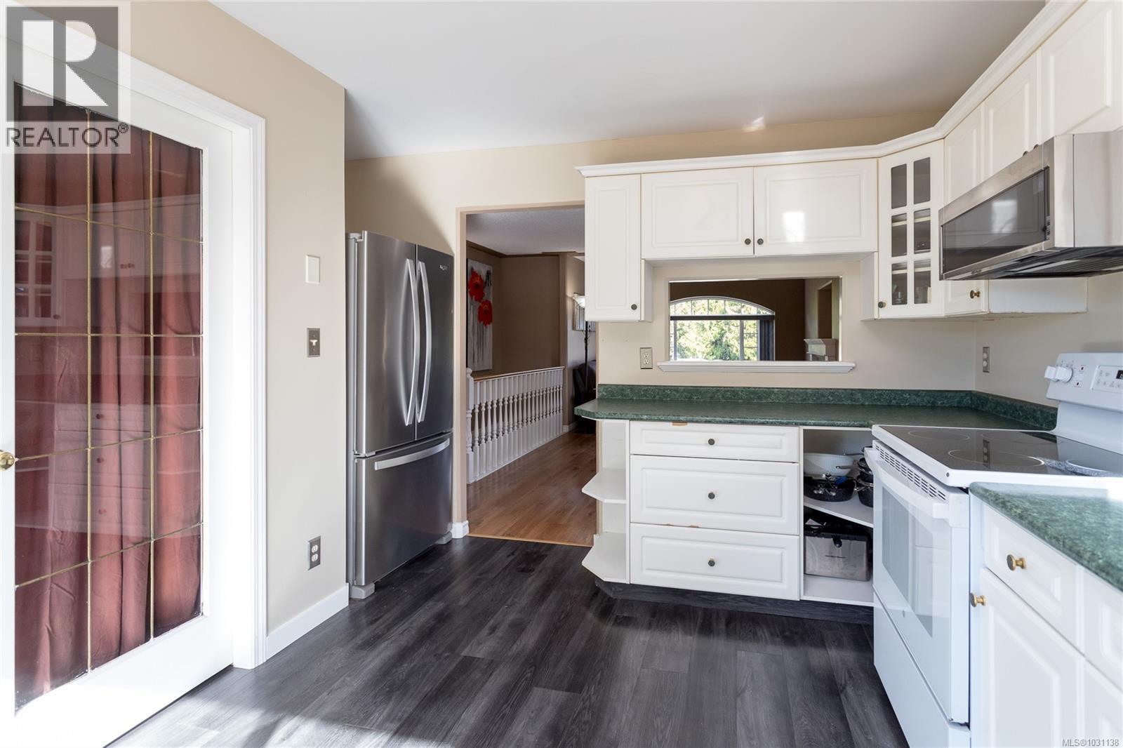 123 St. Clair Pl, Langford