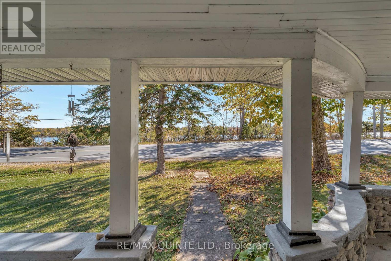 562 TRENTON FRANKFORD ROAD - 12