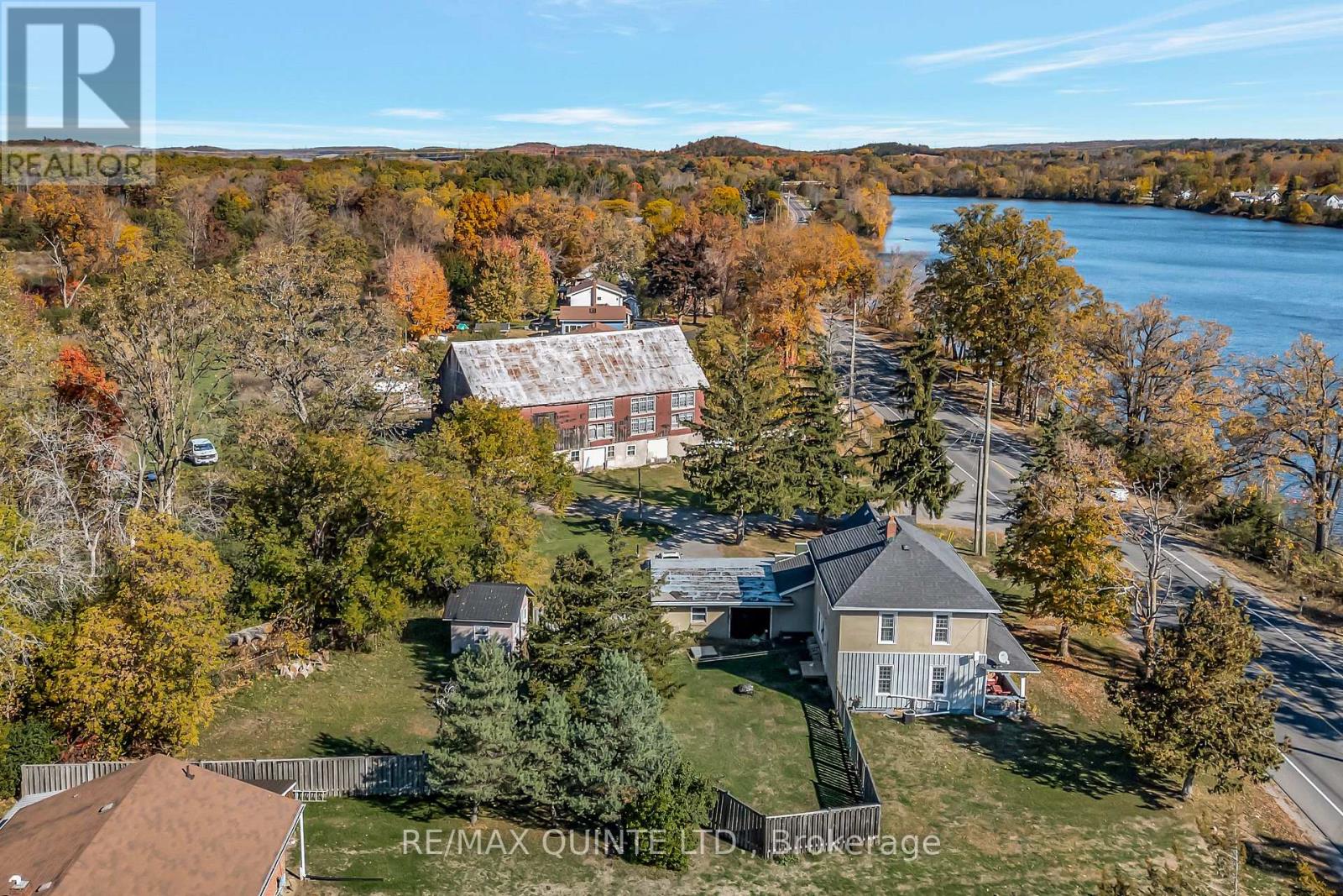 562 TRENTON FRANKFORD ROAD - 2