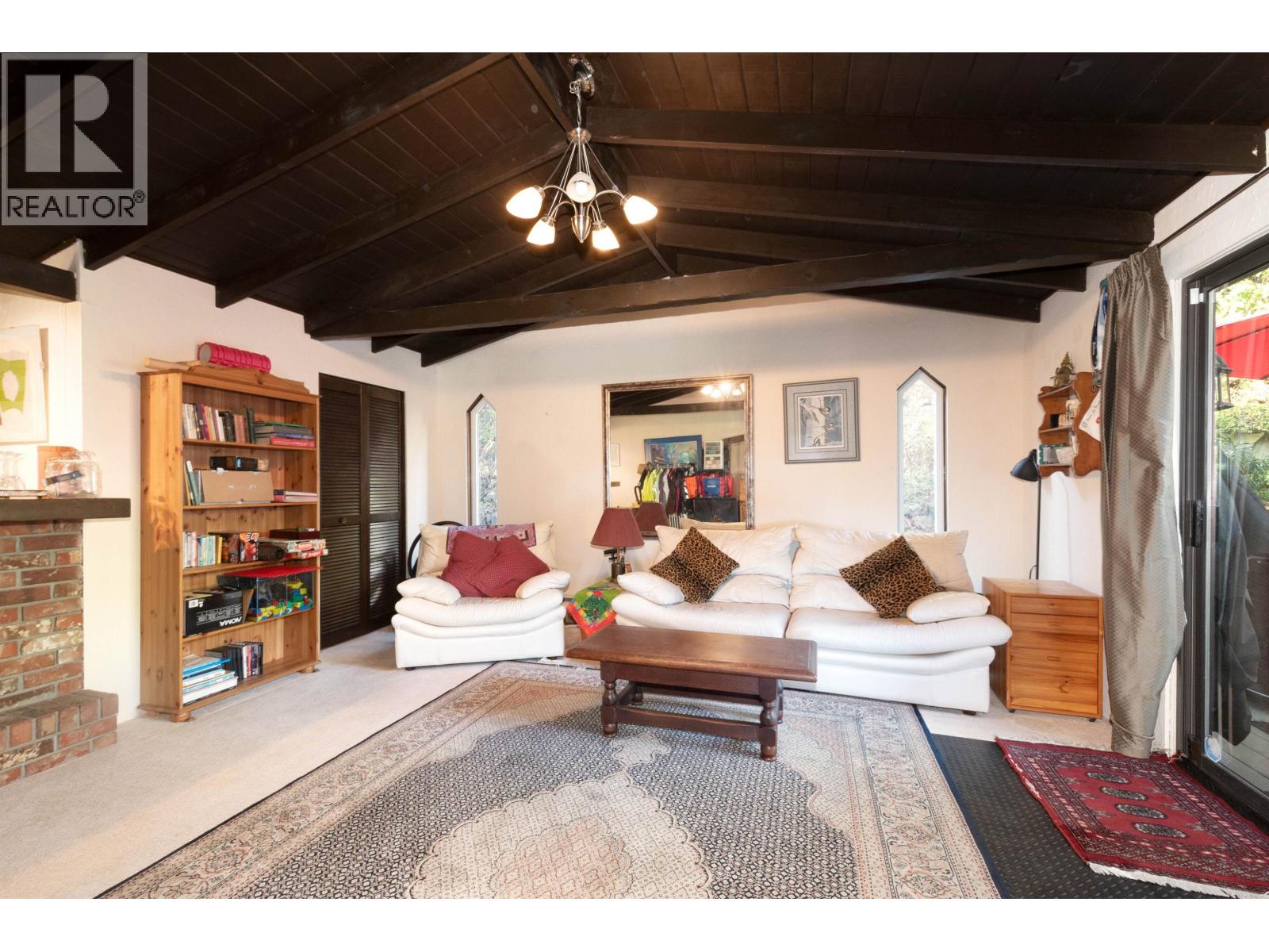 560 CRAIGMOHR DRIVE, West Vancouver