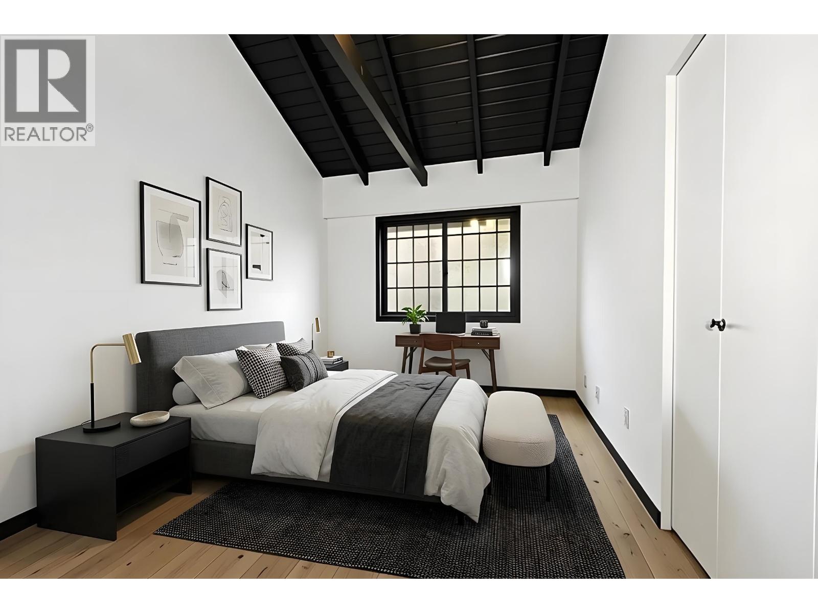 560 CRAIGMOHR DRIVE, West Vancouver