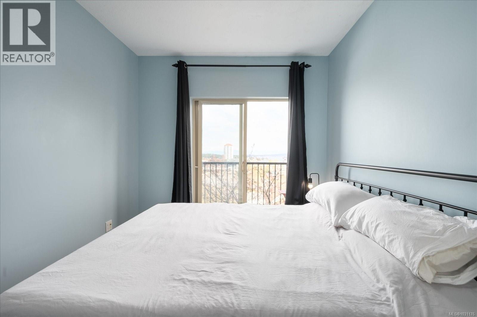 #305 555 Franklyn St - 14