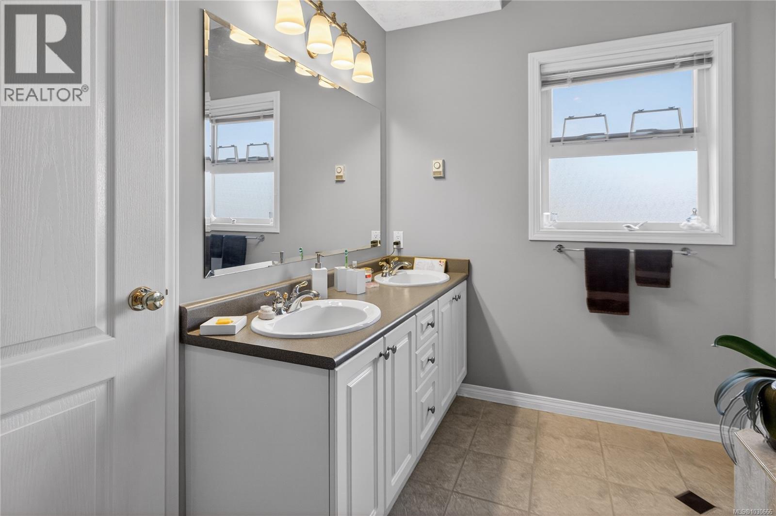 #26 1700 PRITCHARD RD - 30